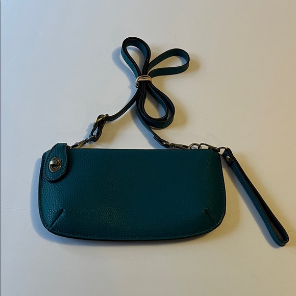 Joy Mini Crossbody Peacock Wristlet Removable Straps Vegan Leather NWOT - Picture 4 of 15